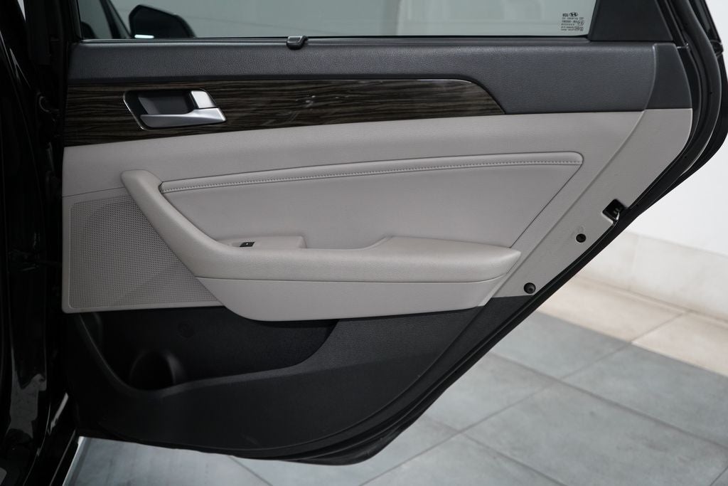 2017 Hyundai Sonata Hybrid Limited
