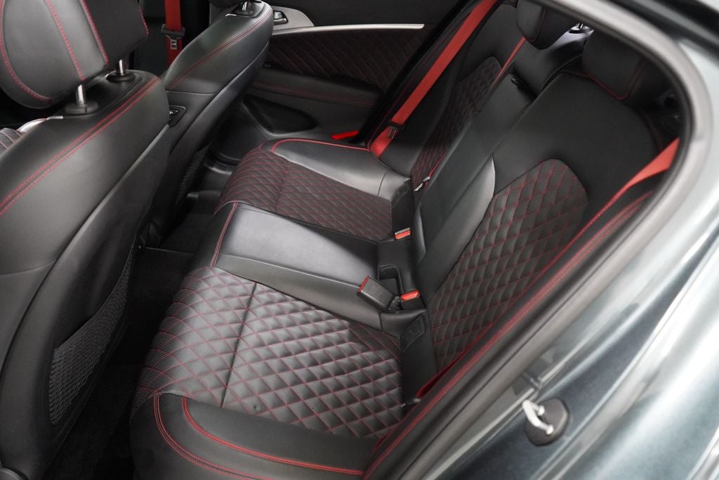2023 Genesis G70 3.3T