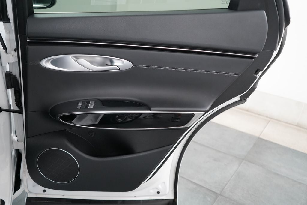 2025 Genesis GV70 2.5T