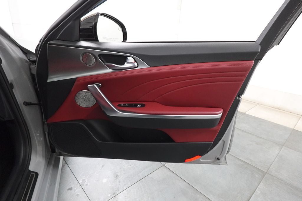 2023 Kia Stinger GT2