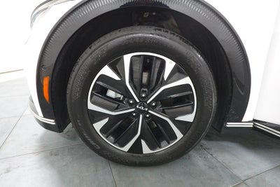 2023 Kia EV6 Wind