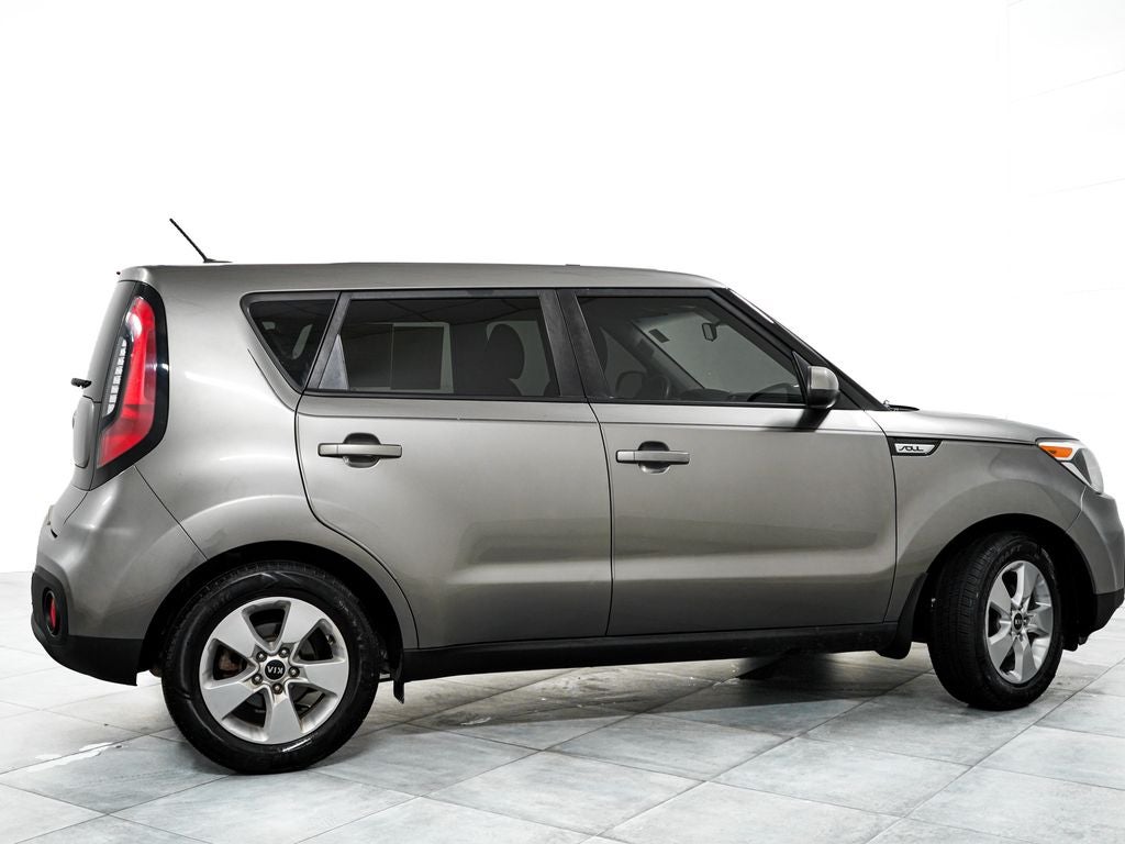 2018 Kia Soul Base