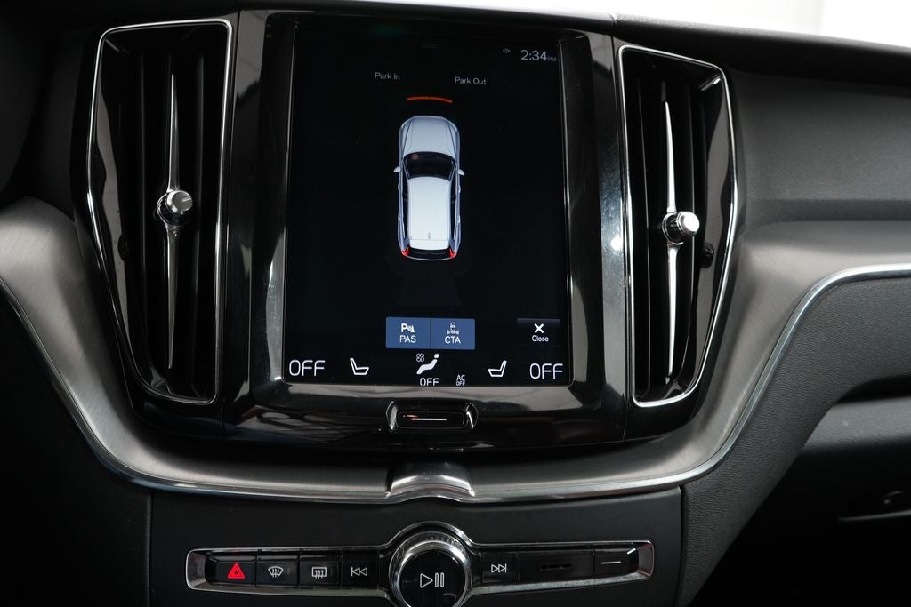 2019 Volvo XC60 T5 Momentum