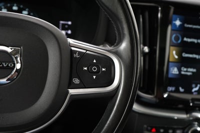 2019 Volvo XC60 T5 Momentum
