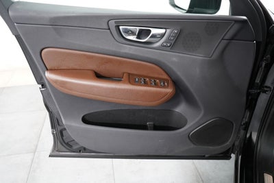 2019 Volvo XC60 T5 Momentum