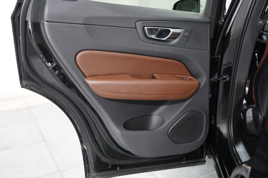 2019 Volvo XC60 T5 Momentum