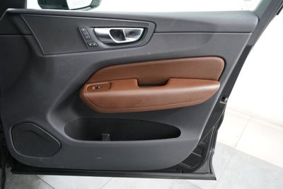 2019 Volvo XC60 T5 Momentum