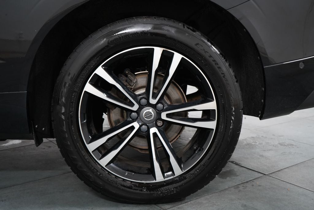 2019 Volvo XC60 T5 Momentum