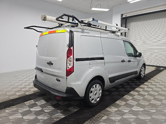 2023 Ford Transit Connect XLT