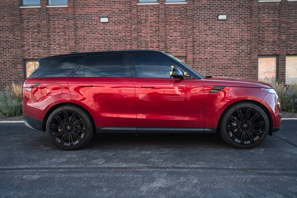 2024 Land Rover Range Rover Sport SE