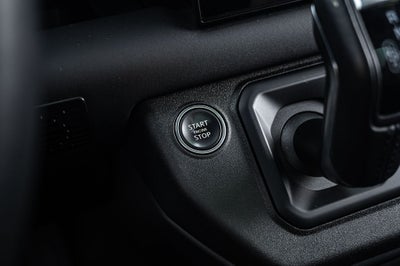 2024 Land Rover Defender 130 X-Dynamic SE