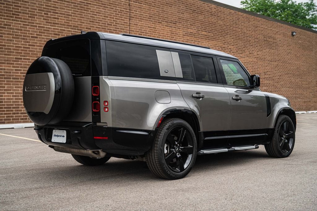 2024 Land Rover Defender 130 X-Dynamic SE