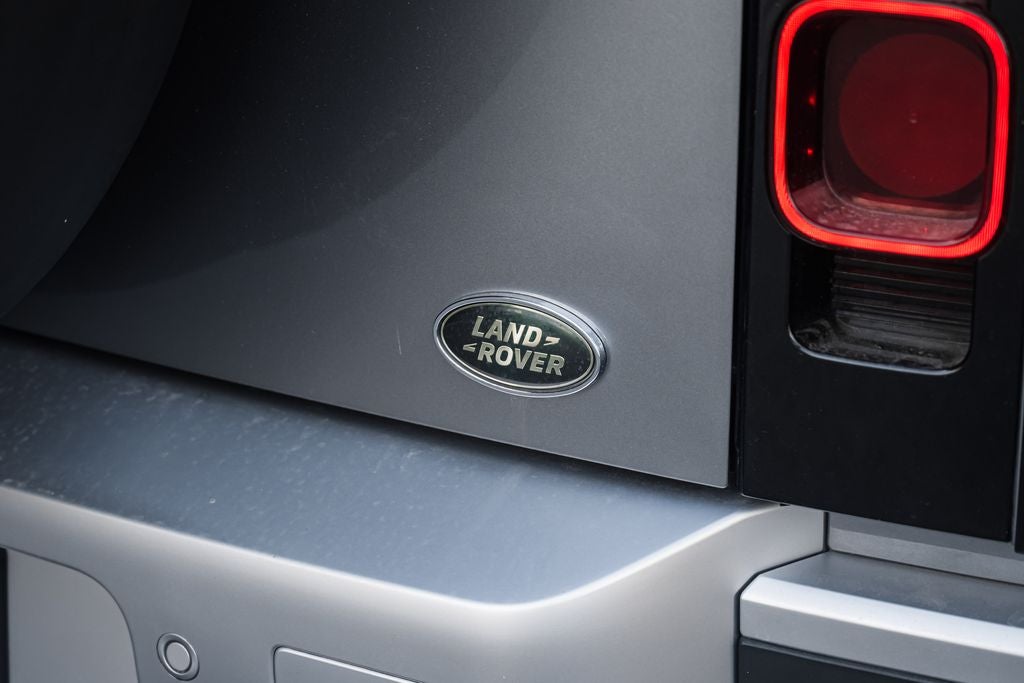 2024 Land Rover Defender 130 S