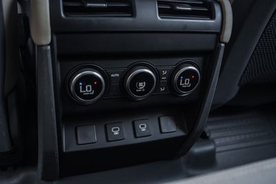 2024 Land Rover Defender 130 S