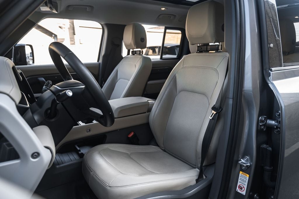 2024 Land Rover Defender 130 S