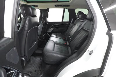 2024 Land Rover Range Rover SE