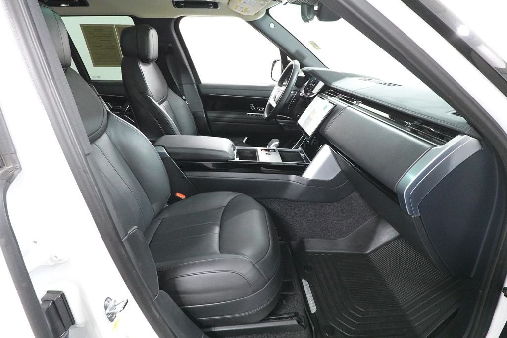 2024 Land Rover Range Rover SE