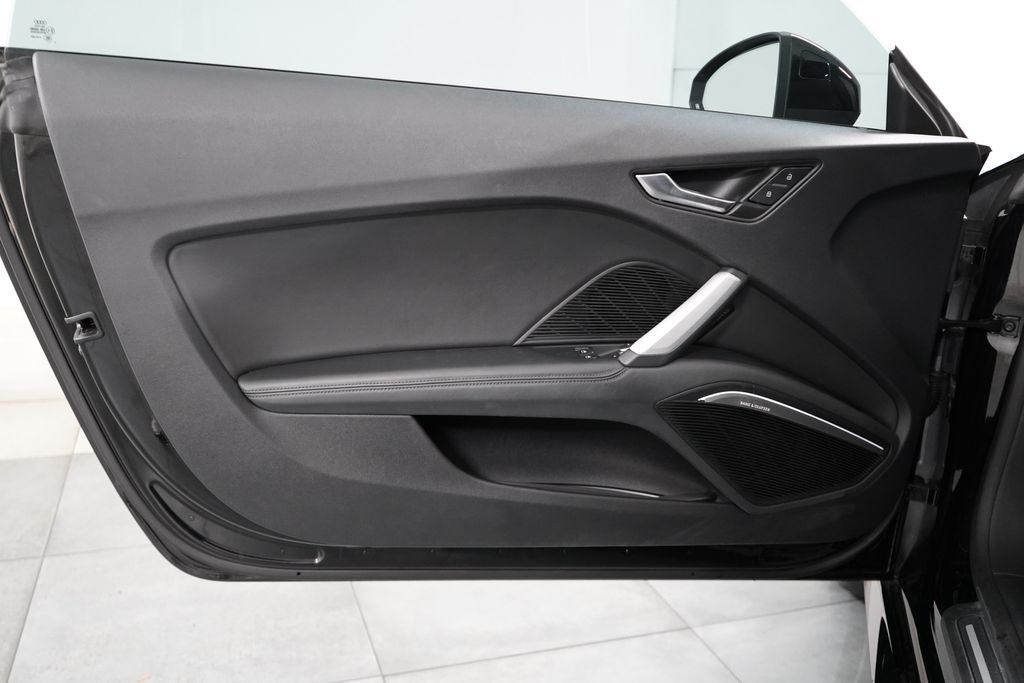 2023 Audi TT 2.0T Roadster quattro