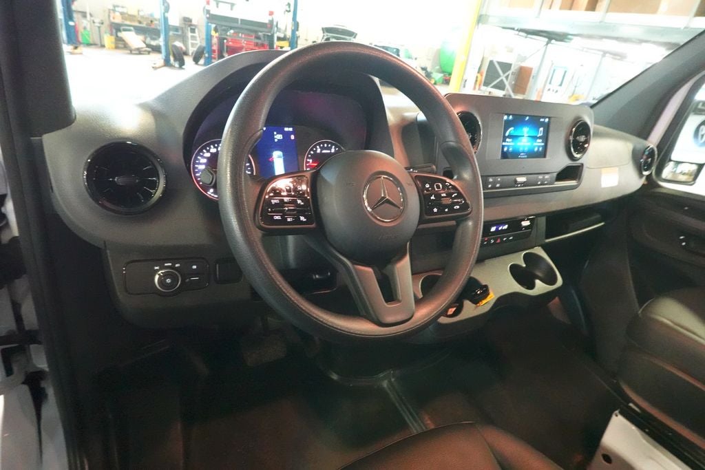 2024 Mercedes-Benz Sprinter 2500 Crew 144 WB