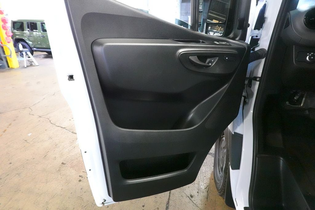 2025 Mercedes-Benz Sprinter 2500 Cargo 144 WB