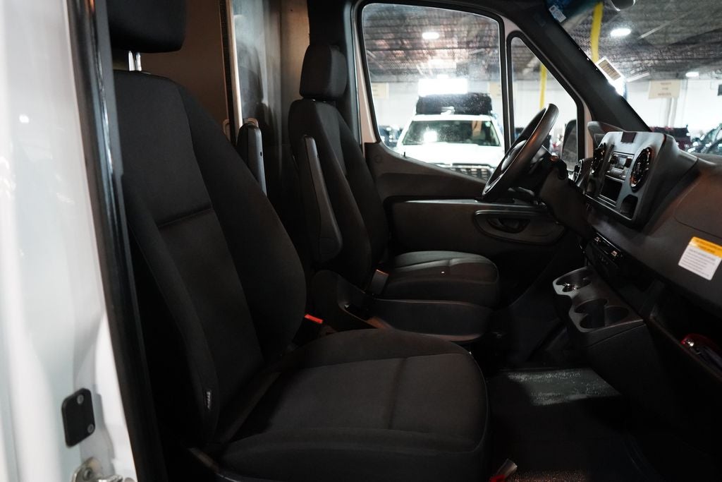 2023 Mercedes-Benz Sprinter 2500 Cargo 170 WB High Roof