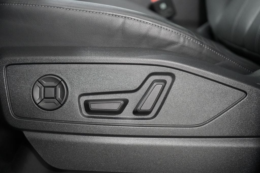 2025 Audi Q5 2.0T Premium quattro
