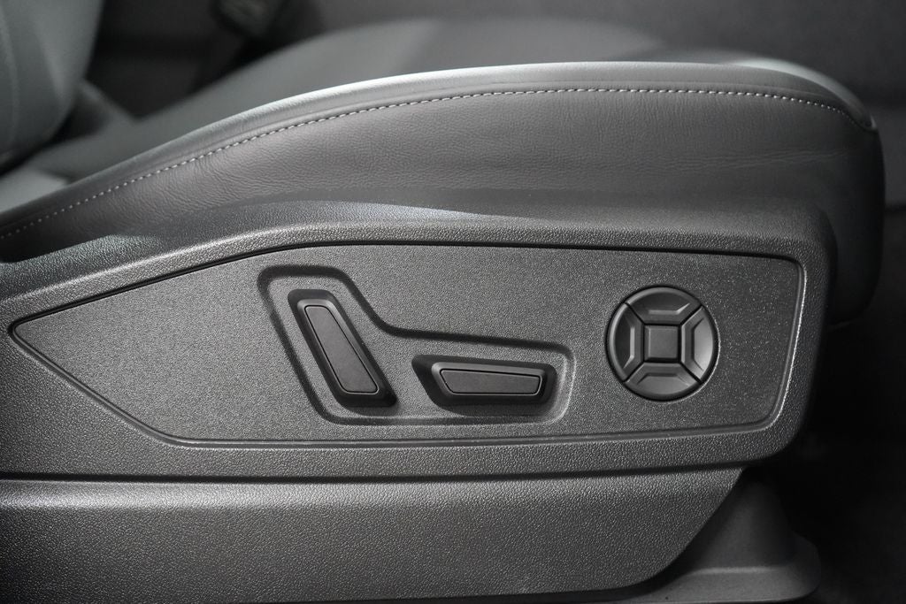 2025 Audi Q5 2.0T Premium quattro
