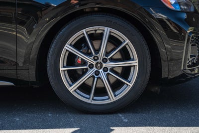 2023 Audi SQ5 Premium Plus quattro