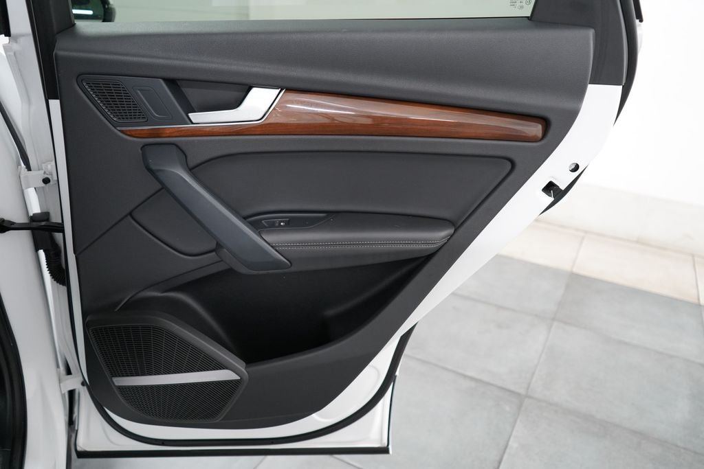 2023 Audi Q5 45 S line Premium Plus quattro