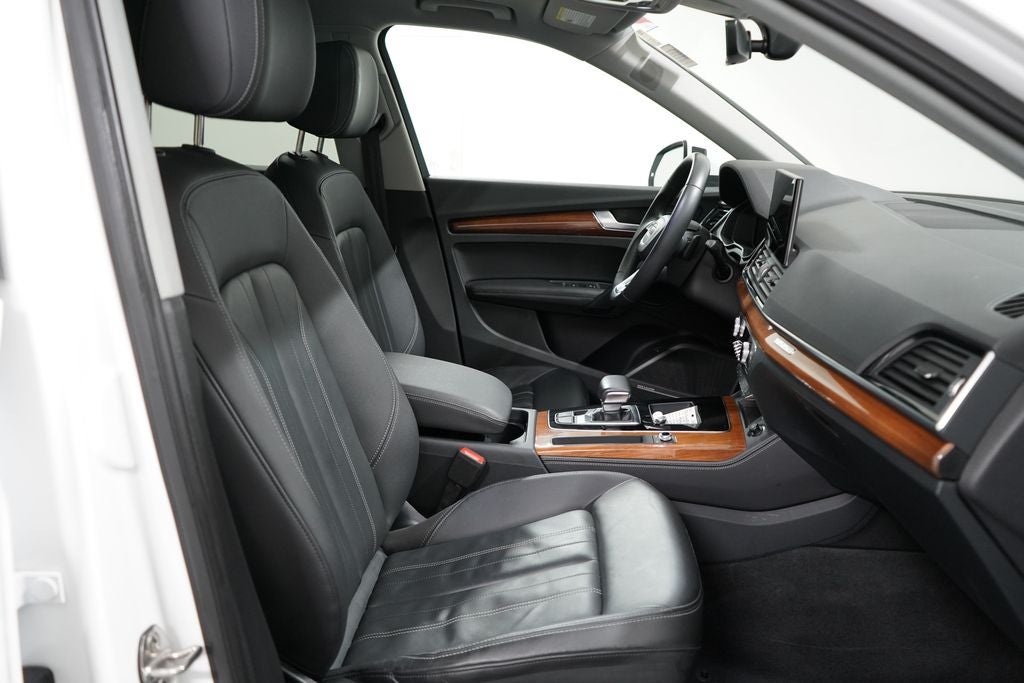 2023 Audi Q5 45 S line Premium Plus quattro