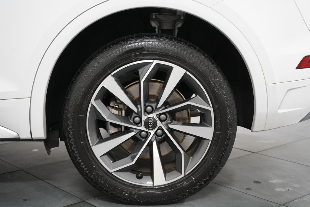 2023 Audi Q5 45 S line Premium Plus quattro