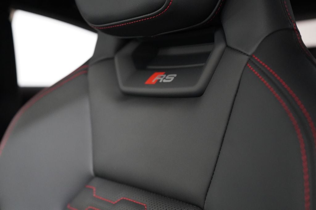 2022 Audi RS e-tron GT Base quattro