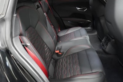 2022 Audi RS e-tron GT Base quattro
