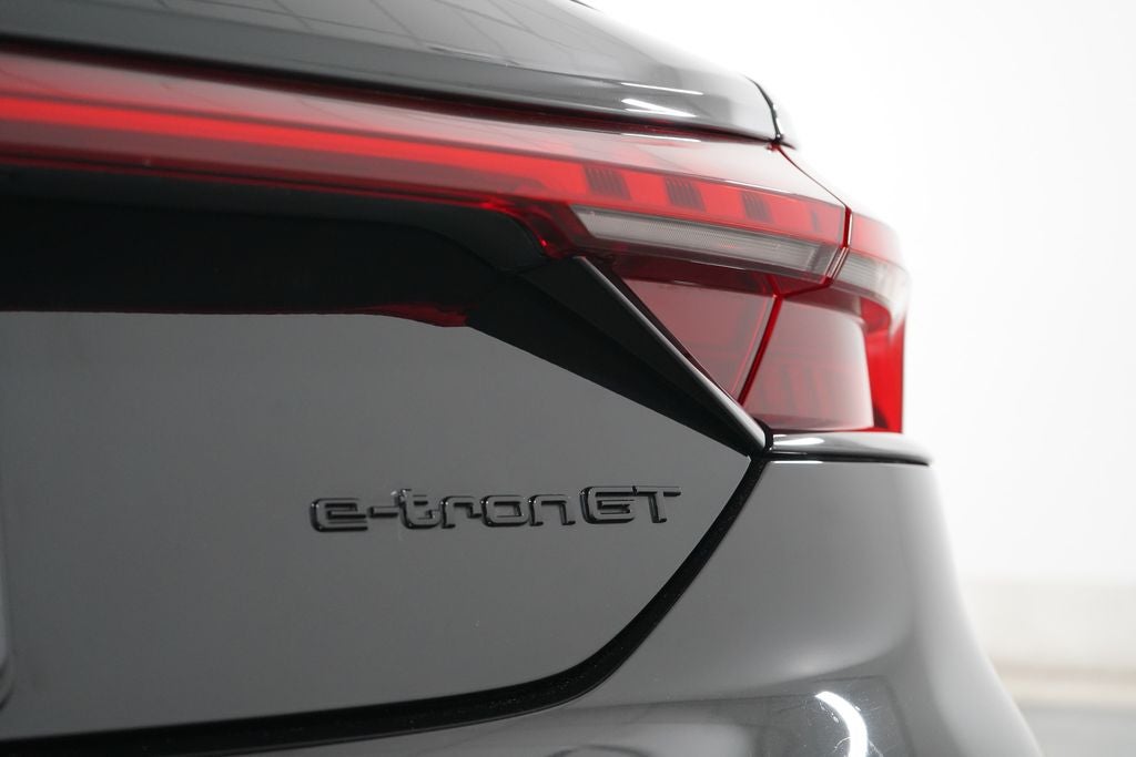 2022 Audi RS e-tron GT Base quattro