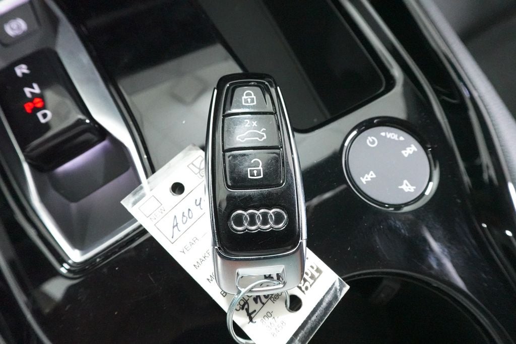 2024 Audi e-tron GT Premium Plus quattro