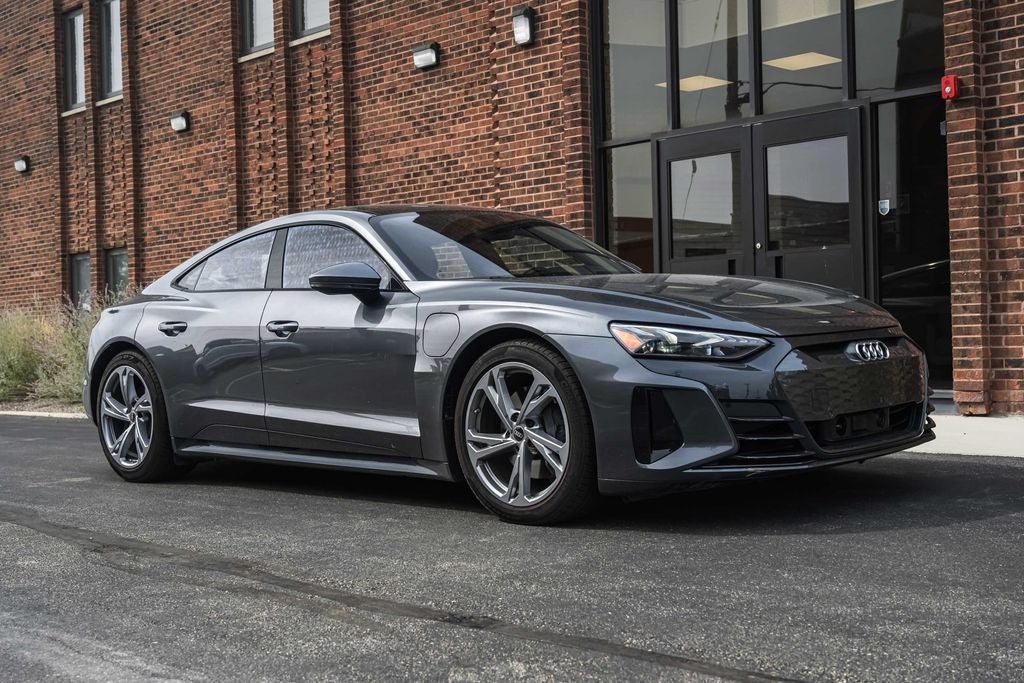 2024 Audi e-tron GT Premium Plus quattro