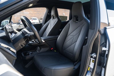 2025 BMW iX xDrive50