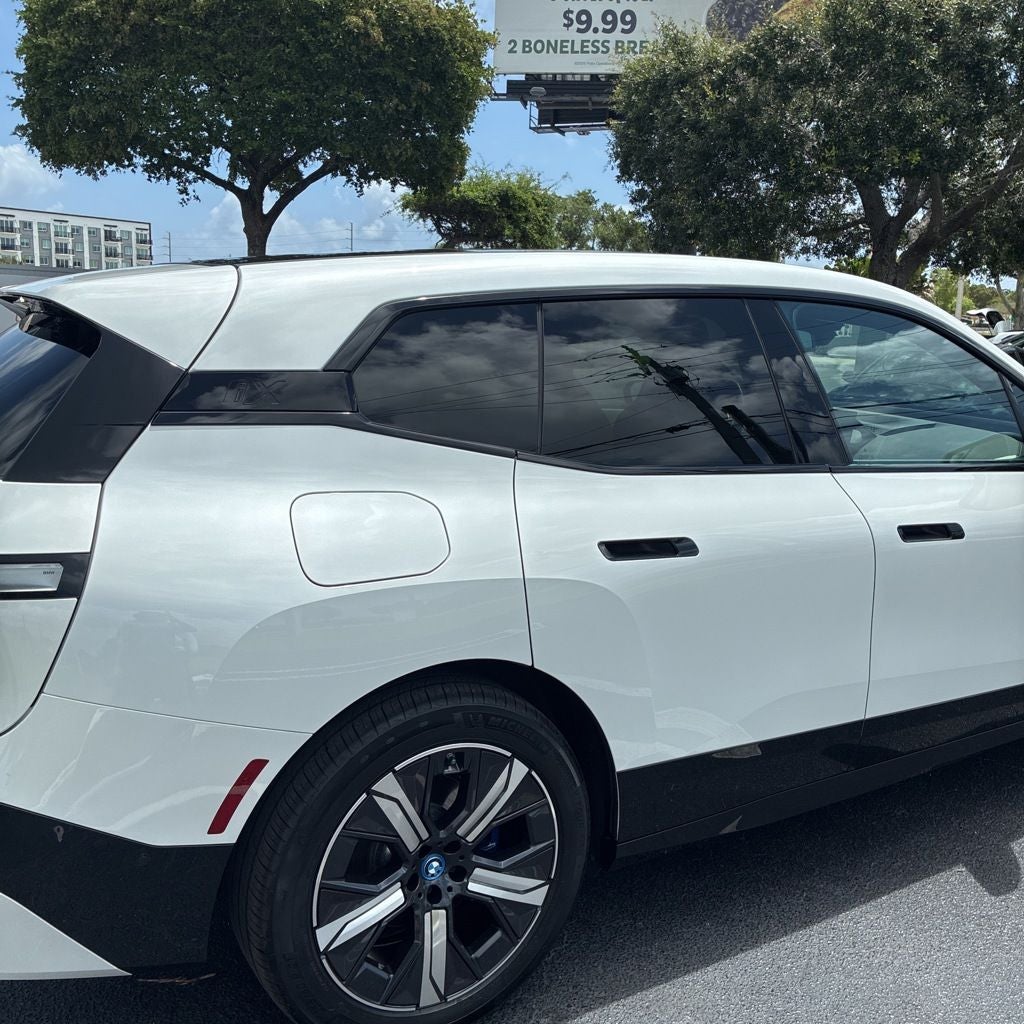 2023 BMW iX xDrive50