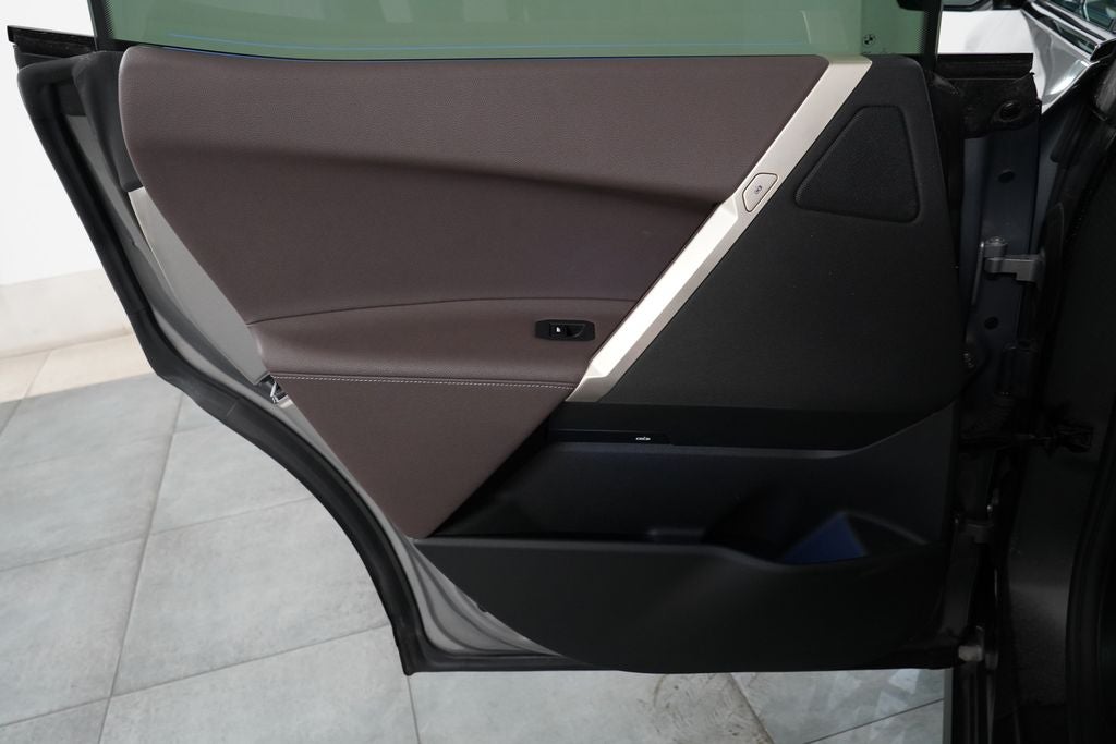 2023 BMW iX xDrive50