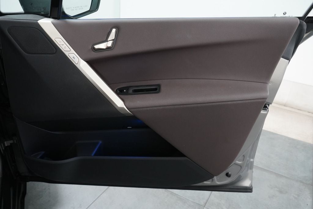 2023 BMW iX xDrive50