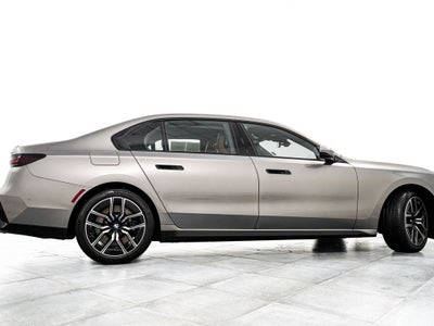 2023 BMW 7 Series 760i xDrive