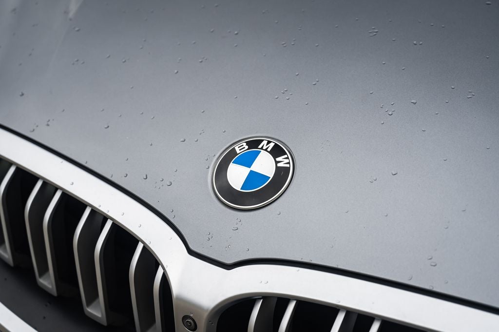 2025 BMW 8 Series 840i