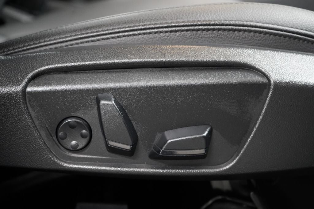 2020 BMW X1 xDrive28i