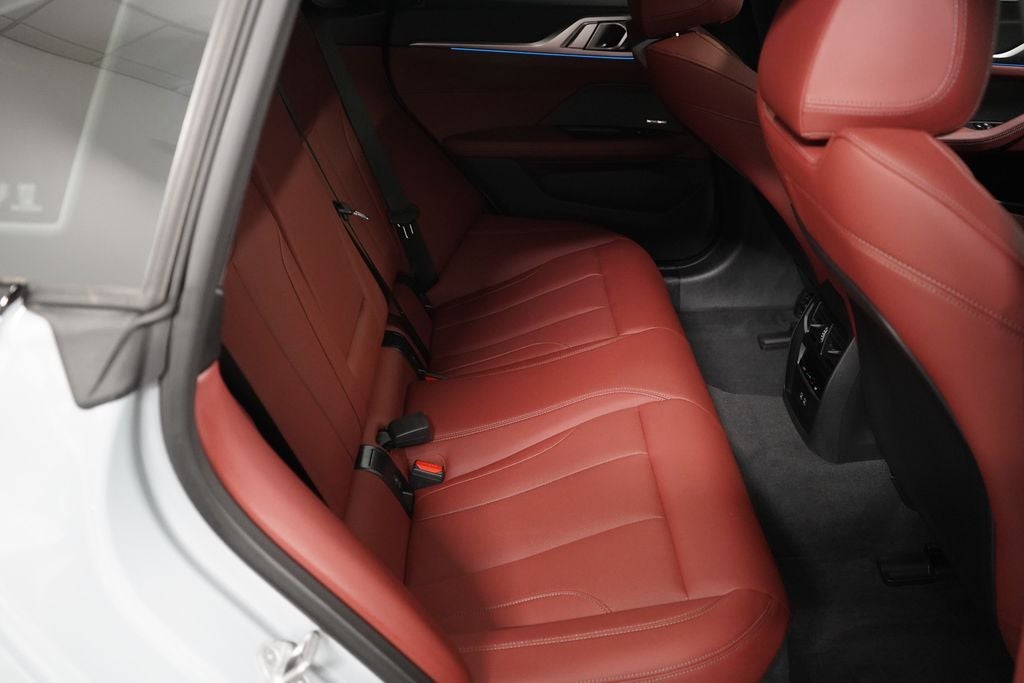 2025 BMW i4 xDrive40