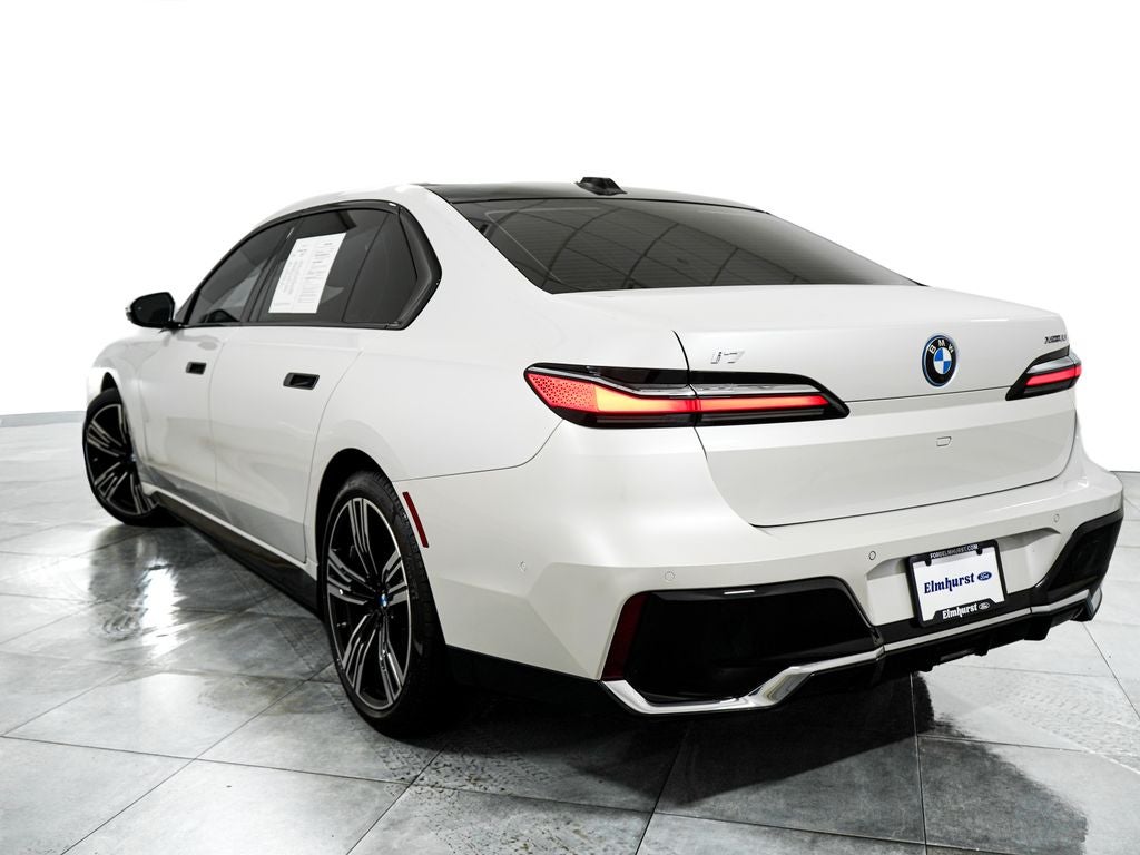 2025 BMW i7 xDrive60
