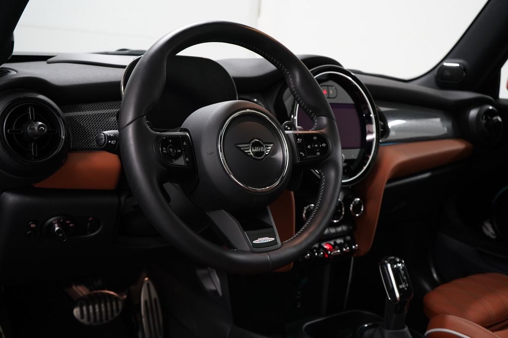 2024 MINI John Cooper Works Iconic
