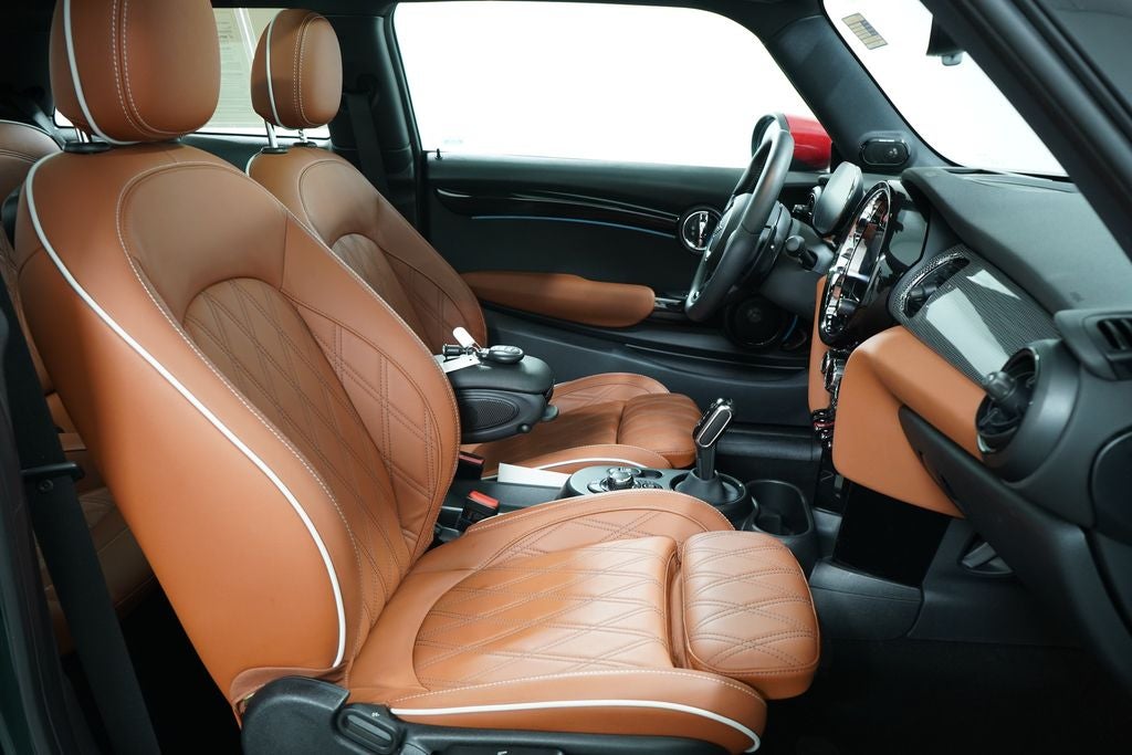 2024 MINI John Cooper Works Iconic