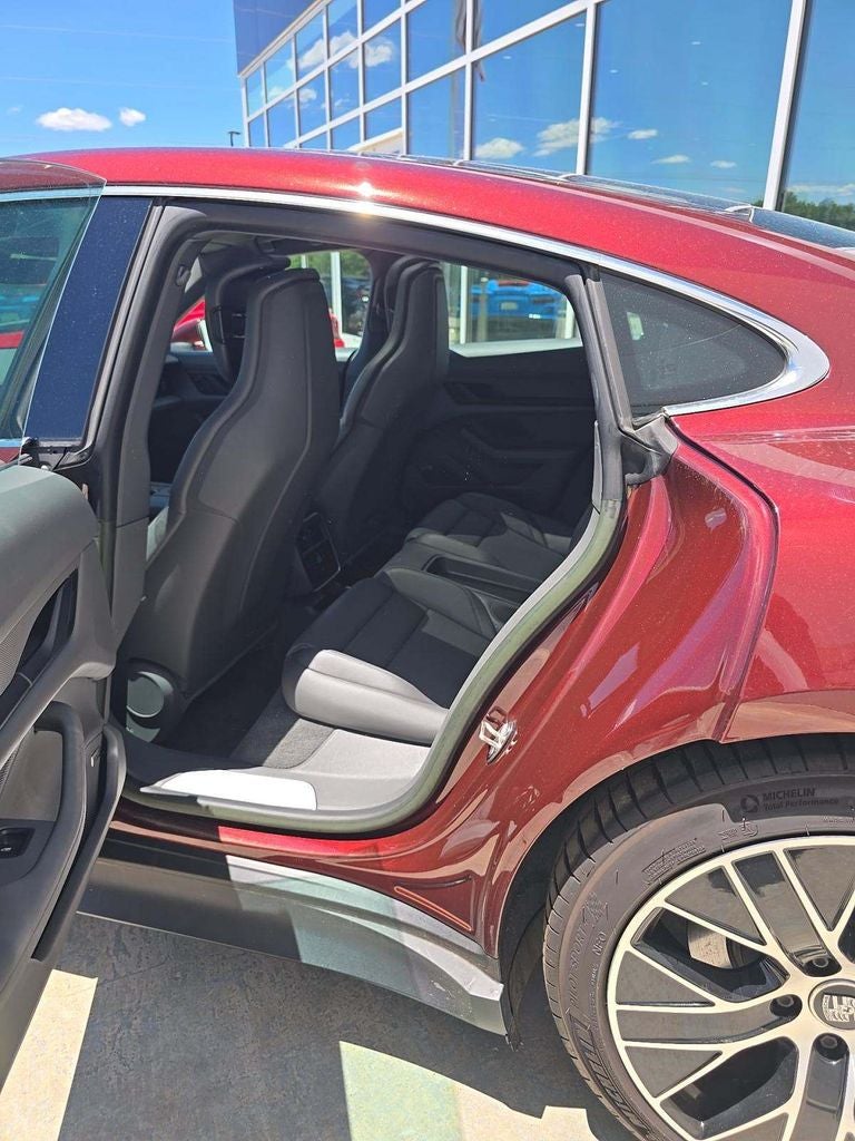 2022 Porsche Taycan 4S