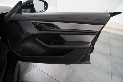 2023 Porsche Taycan GTS