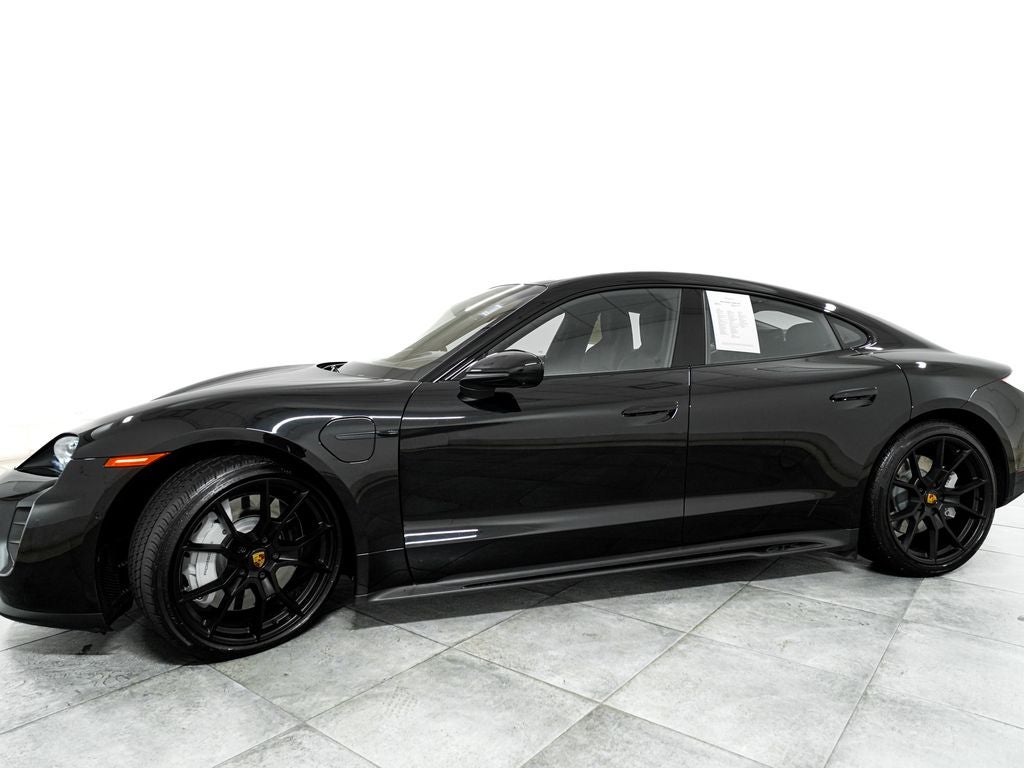 2023 Porsche Taycan GTS